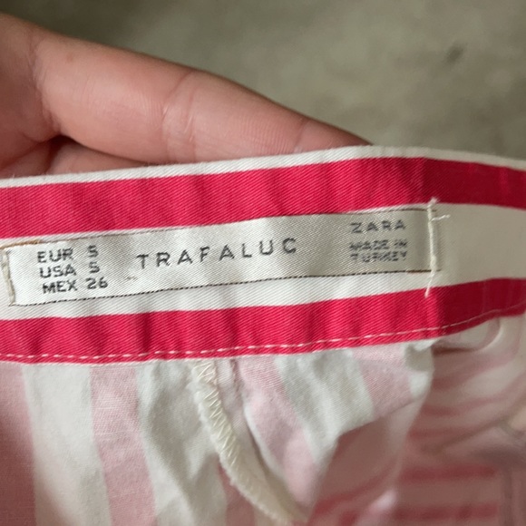 Candy-Striped High Waisted Shorts - Picture 3 of 3